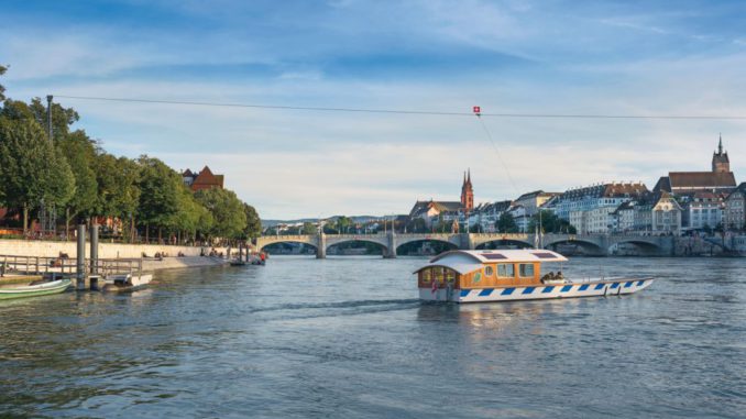 Basler-Fähre-©-Basel-Tourismus-1024x682