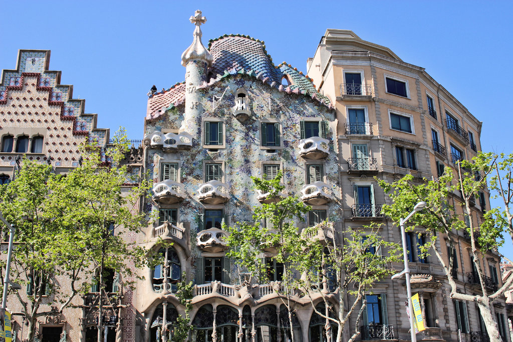 casa-batlló-gaudí-barcelona-sightseeing run (3)