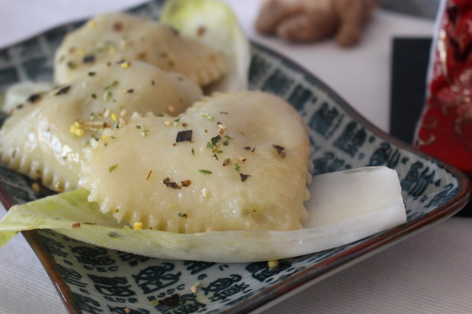 Herz-Ravioli als veganes Valentinstag Rezept mit Wakame-Kartoffelfüllung