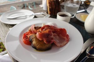 Luxury Full English Breakfast: Poached Eggs, Eggs Benedict